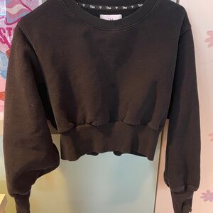 Cropped Aritzia sweater
